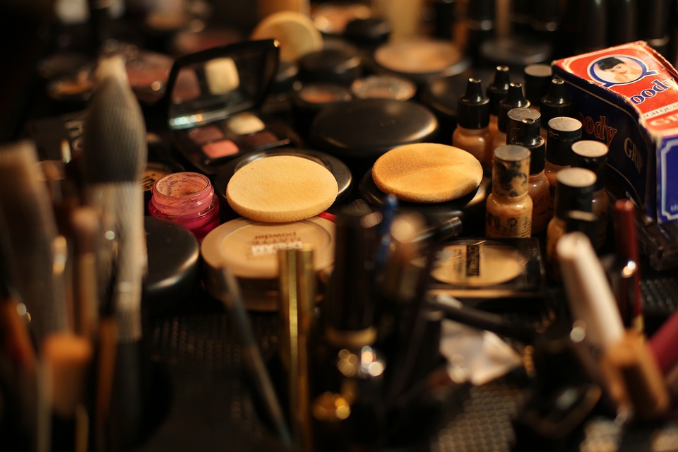 makeup artist,makeup how to do,professional makeup artist,professional makeup artist kit