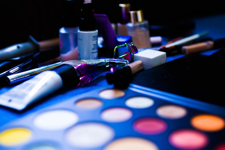 makeup artist,makeup how to do,professional makeup artist,professional makeup artist kit